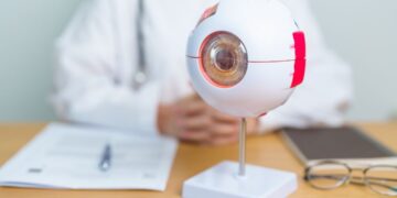Glaucoma: O ladrão silencioso da visão. Conheça os sintomas e o tratamento essencial