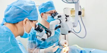 A cirurgia refrativa: Diga adeus aos óculos e lentes de contato